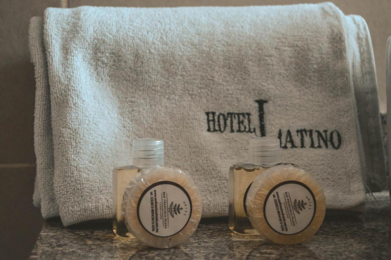 Hotel Latino Guadalajara Exteriör bild